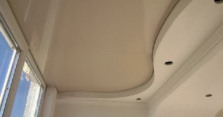 Натяжной потолок на балкон Ярцево, цена 6150 руб.